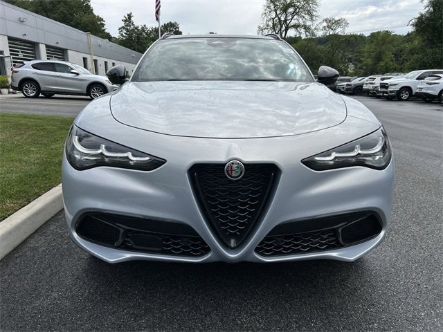 New 2025 Alfa Romeo Stelvio Sprint w/ Veloce Package image 3