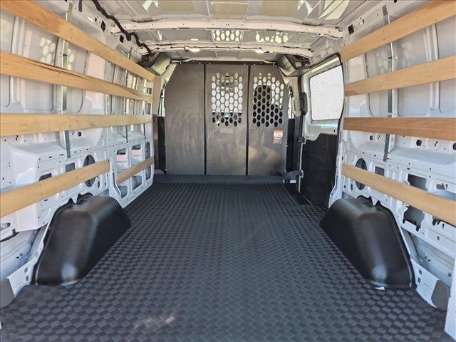 Used 2025 Ford Transit 250 Low Roof w/ Exterior Upgrade Package RWD image 6