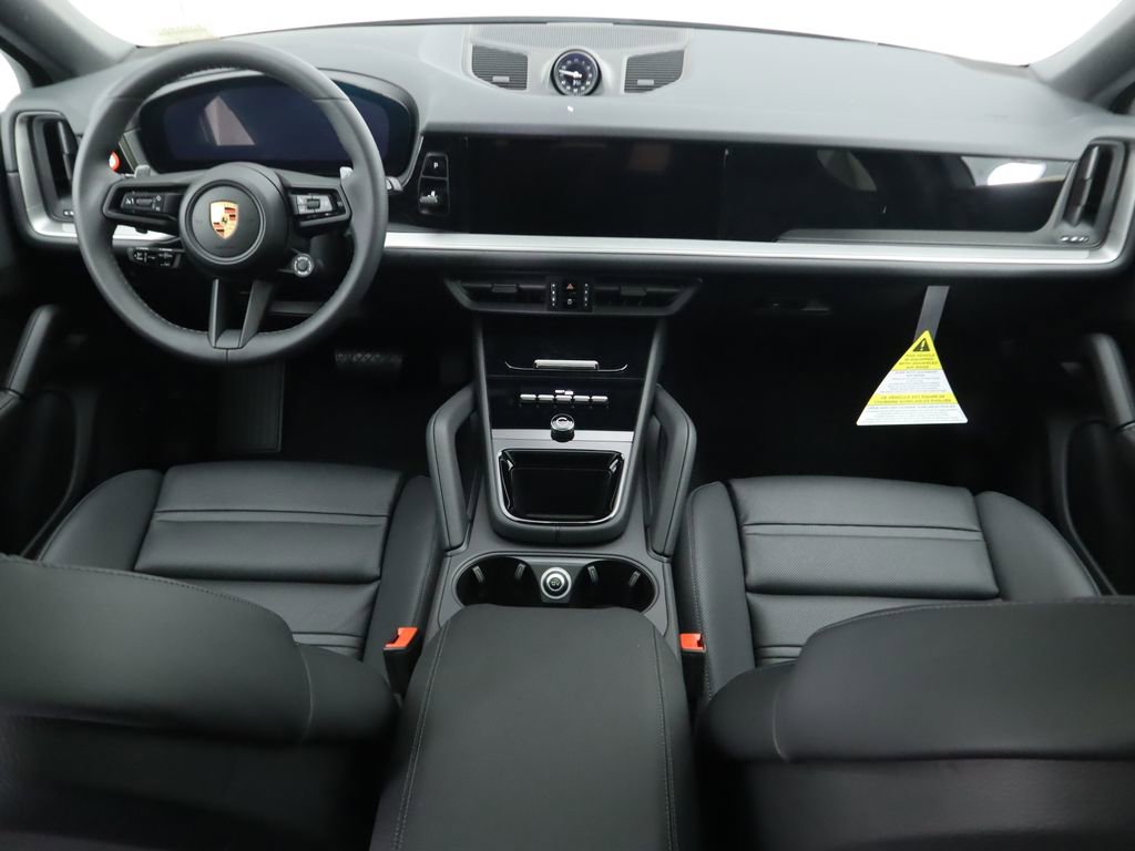 Used 2024 Porsche Cayenne Coupe AWD/4WD image 13