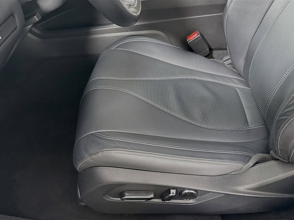 Used 2023 Acura TLX w/ Technology Package image 33