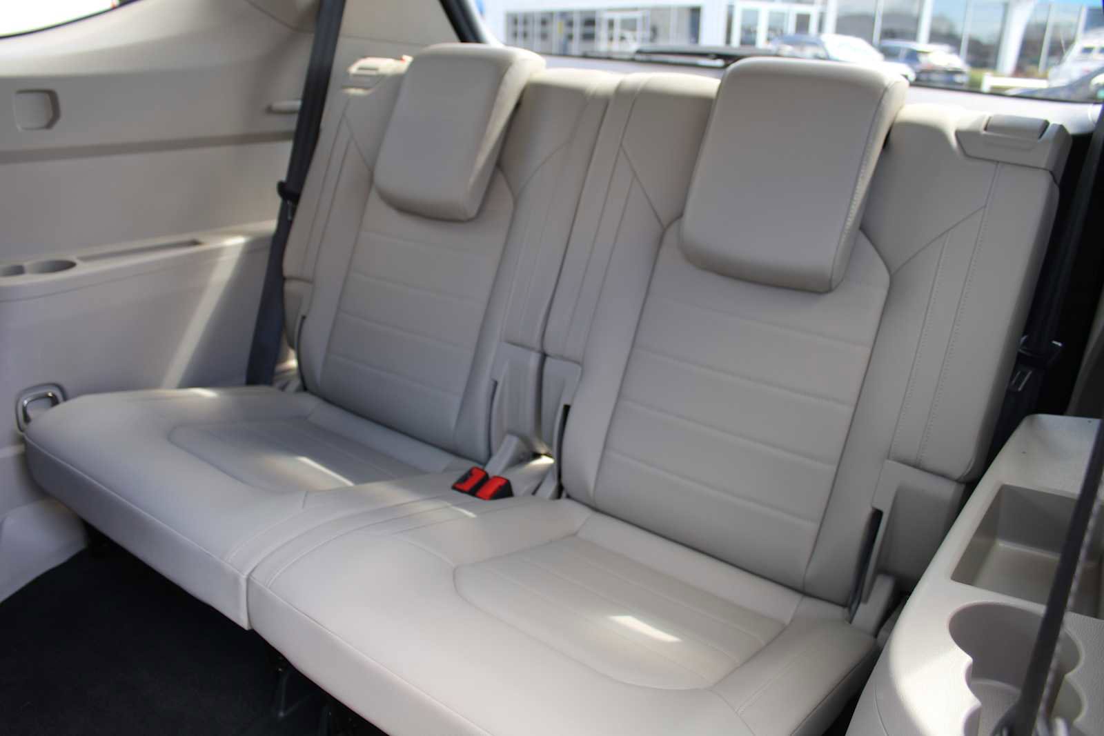 Used 2019 Volkswagen Atlas SEL Premium image 12