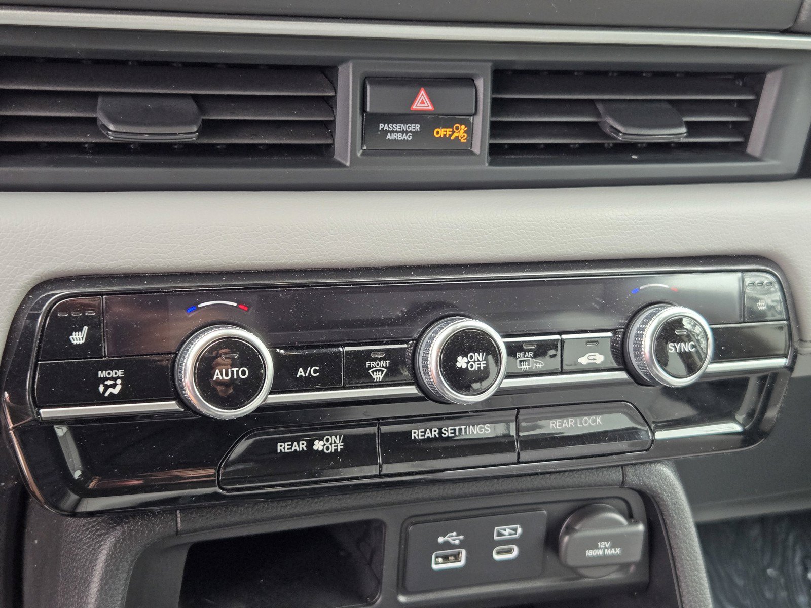 Used 2024 Honda Pilot EX-L image 19