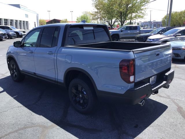 New 2026 Honda Ridgeline Black Edition image 5