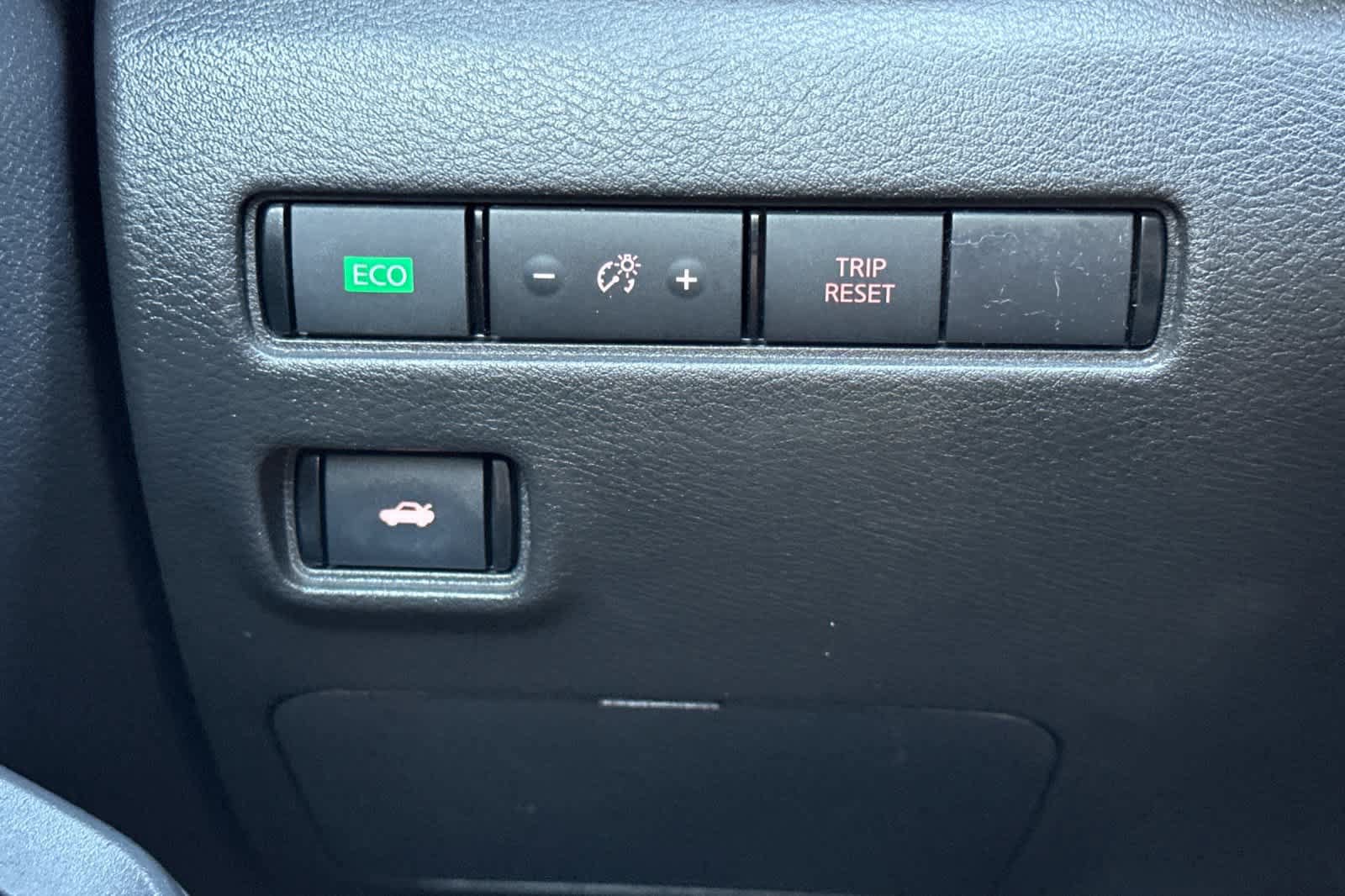 Used 2021 Nissan Sentra S FWD image 31