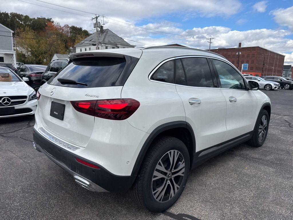 New 2026 Mercedes-Benz GLA 250 4MATIC image 9