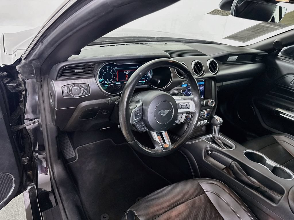 Used 2019 Ford Mustang Premium w/ Equipment Group 201A RWD image 9