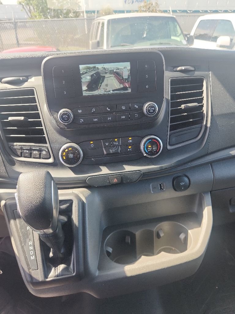 Used 2023 Ford Transit 250 Medium Roof RWD image 25