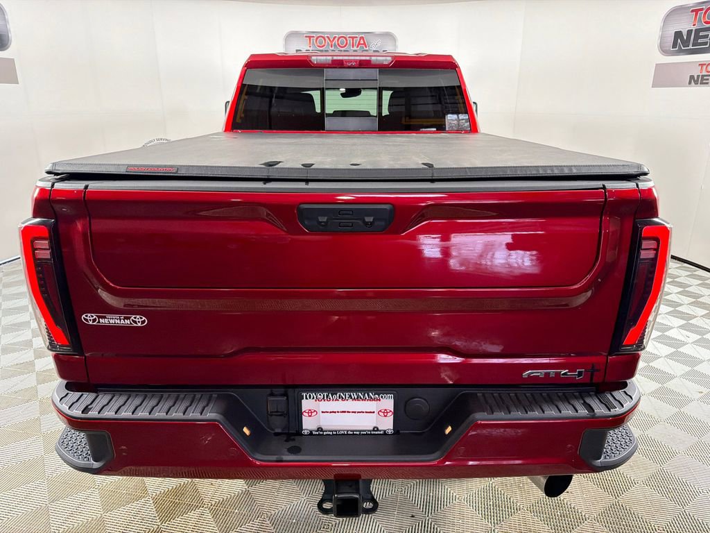Used 2025 GMC Sierra 2500 AT4 w/ AT4 Premium Plus Package image 6
