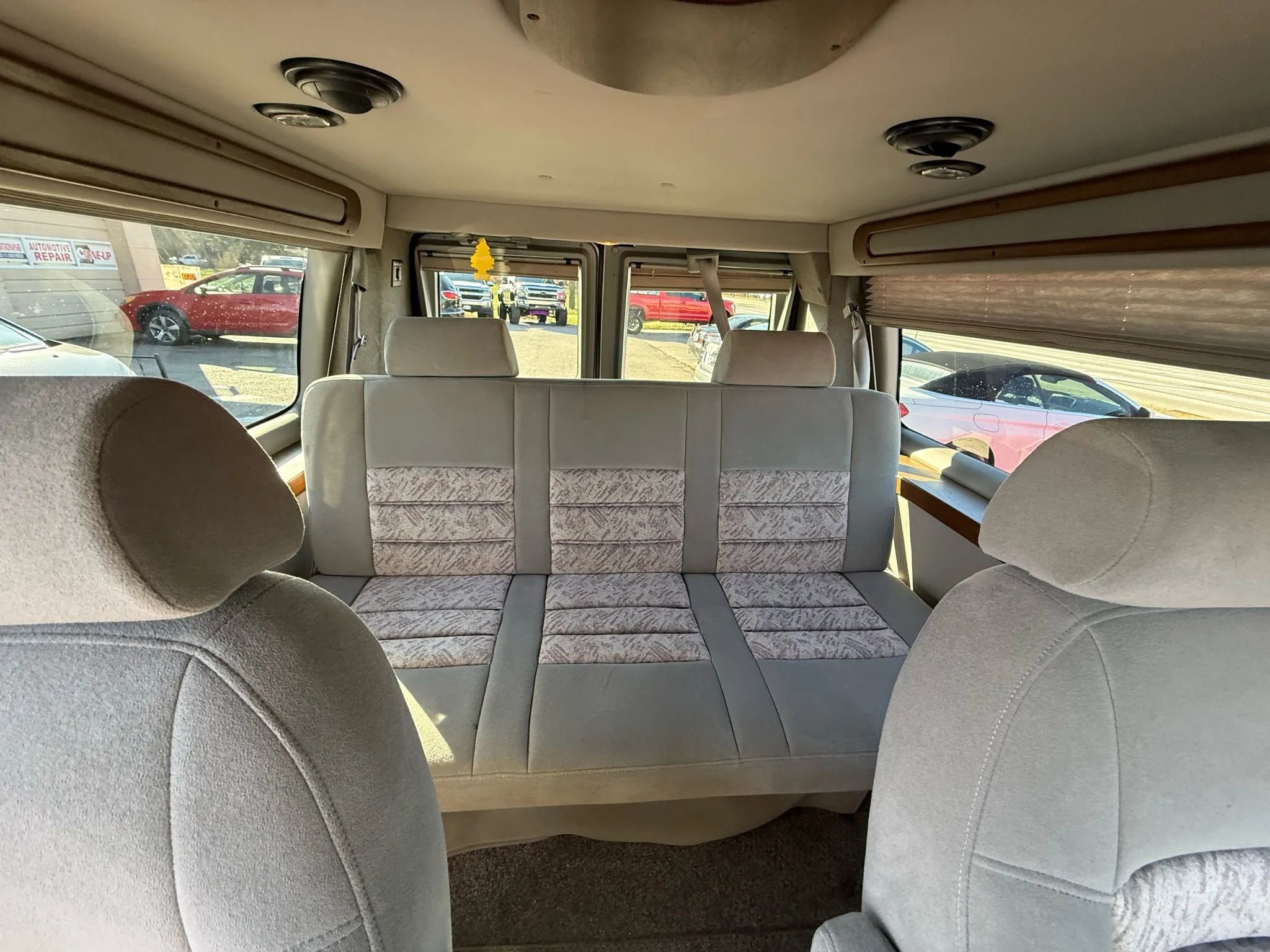 Used 2014 Ford E-150 and Econoline 150 image 17