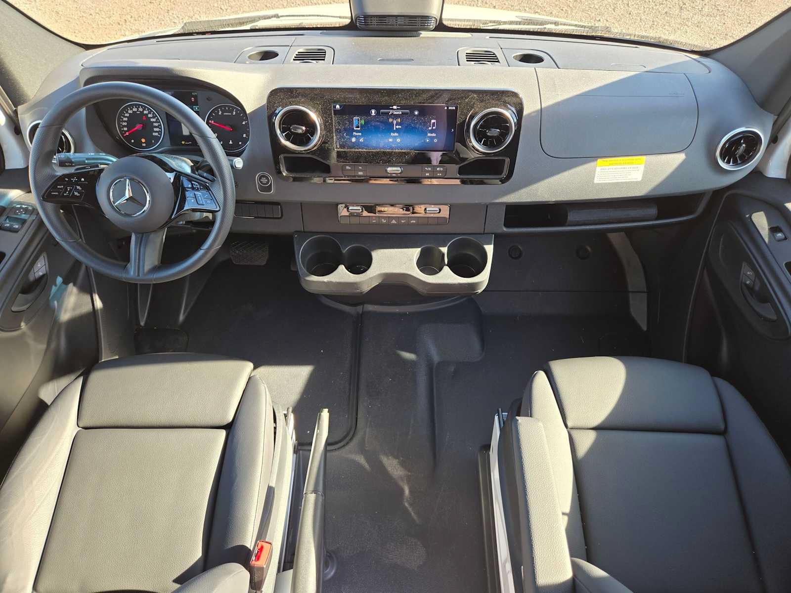 Used 2026 Mercedes-Benz Sprinter 2500 image 15