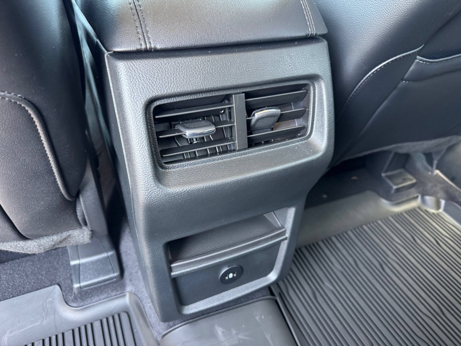 Certified 2023 Ford Edge SEL AWD/4WD image 17