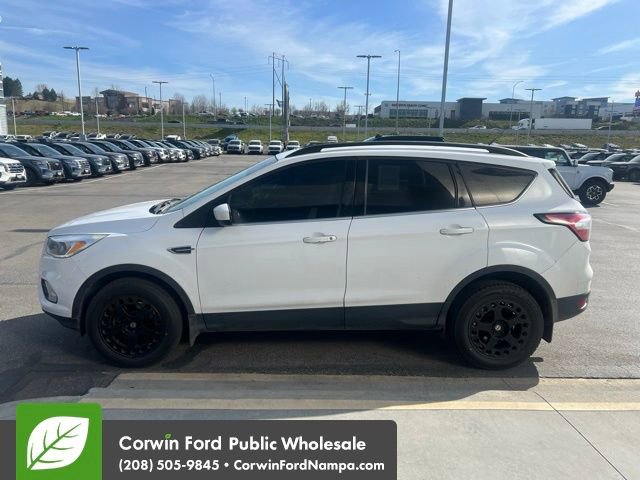 Used 2018 Ford Escape SE image 4