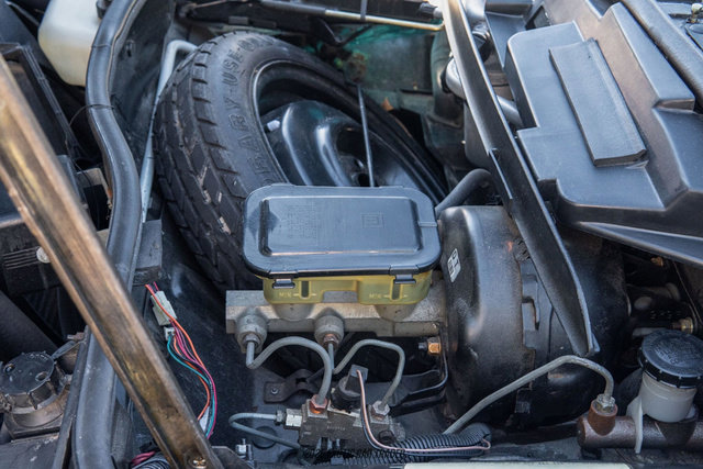 Used 1986 Pontiac Fiero GT image 16