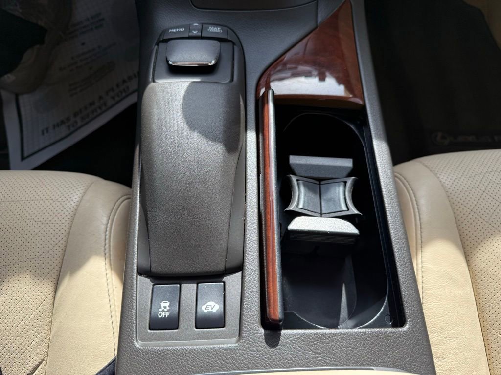 Used 2013 Lexus RX 450h FWD w/ Navigation Pkg image 21