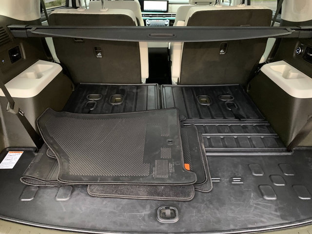 Used 2025 Hyundai Santa Fe Calligraphy image 17