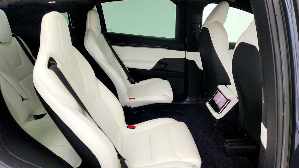 Used 2022 Tesla Model X Plaid AWD/4WD image 30