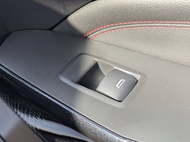 New 2026 Chevrolet Trax RS w/ Sunroof Package FWD image 34
