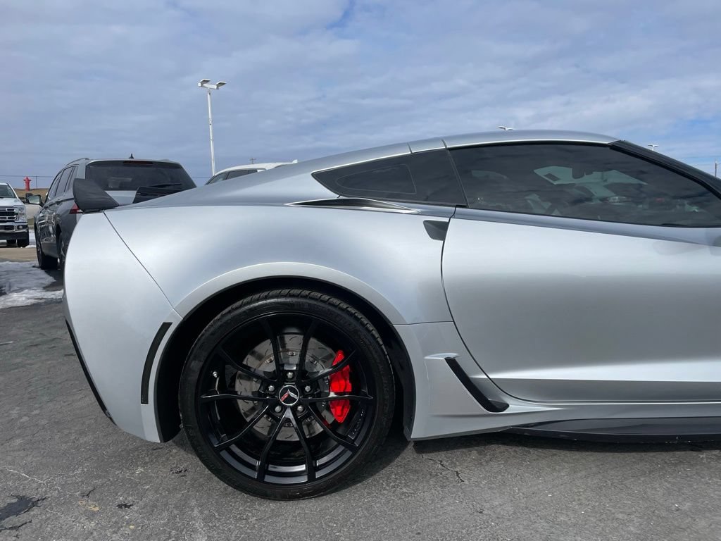 Used 2017 Chevrolet Corvette Grand Sport RWD image 32