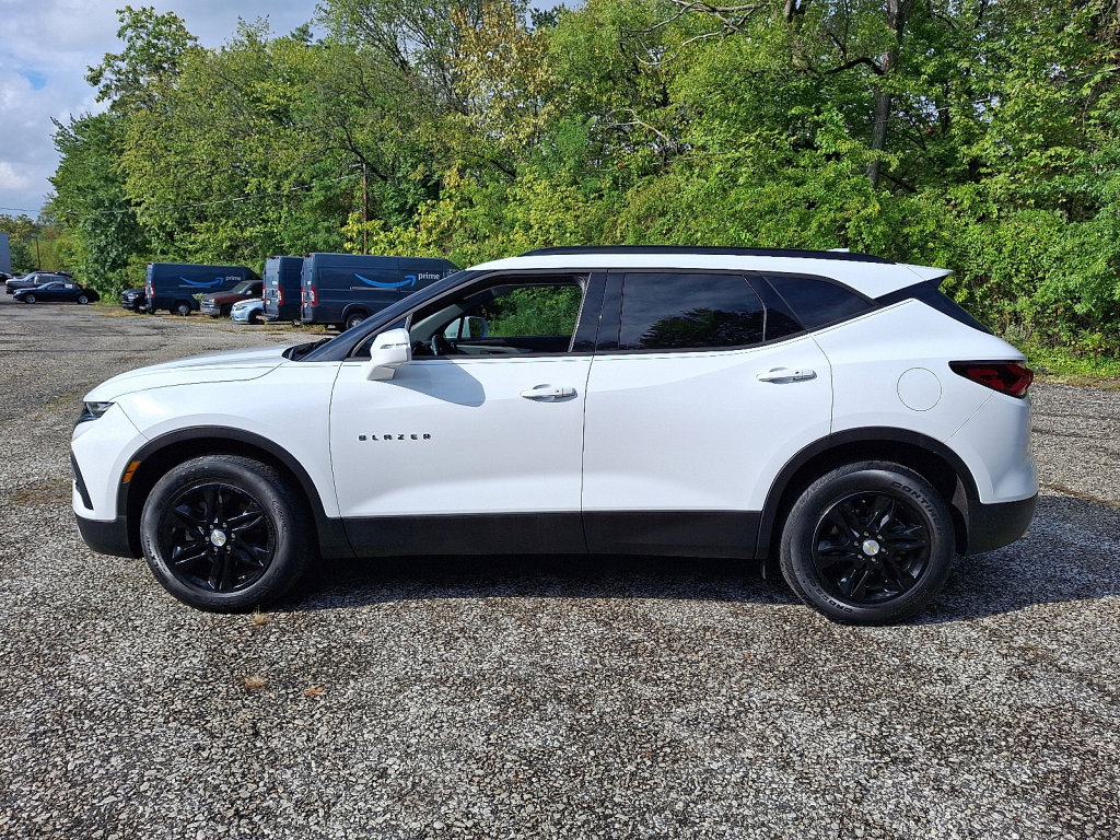 Used 2019 Chevrolet Blazer LT image 2