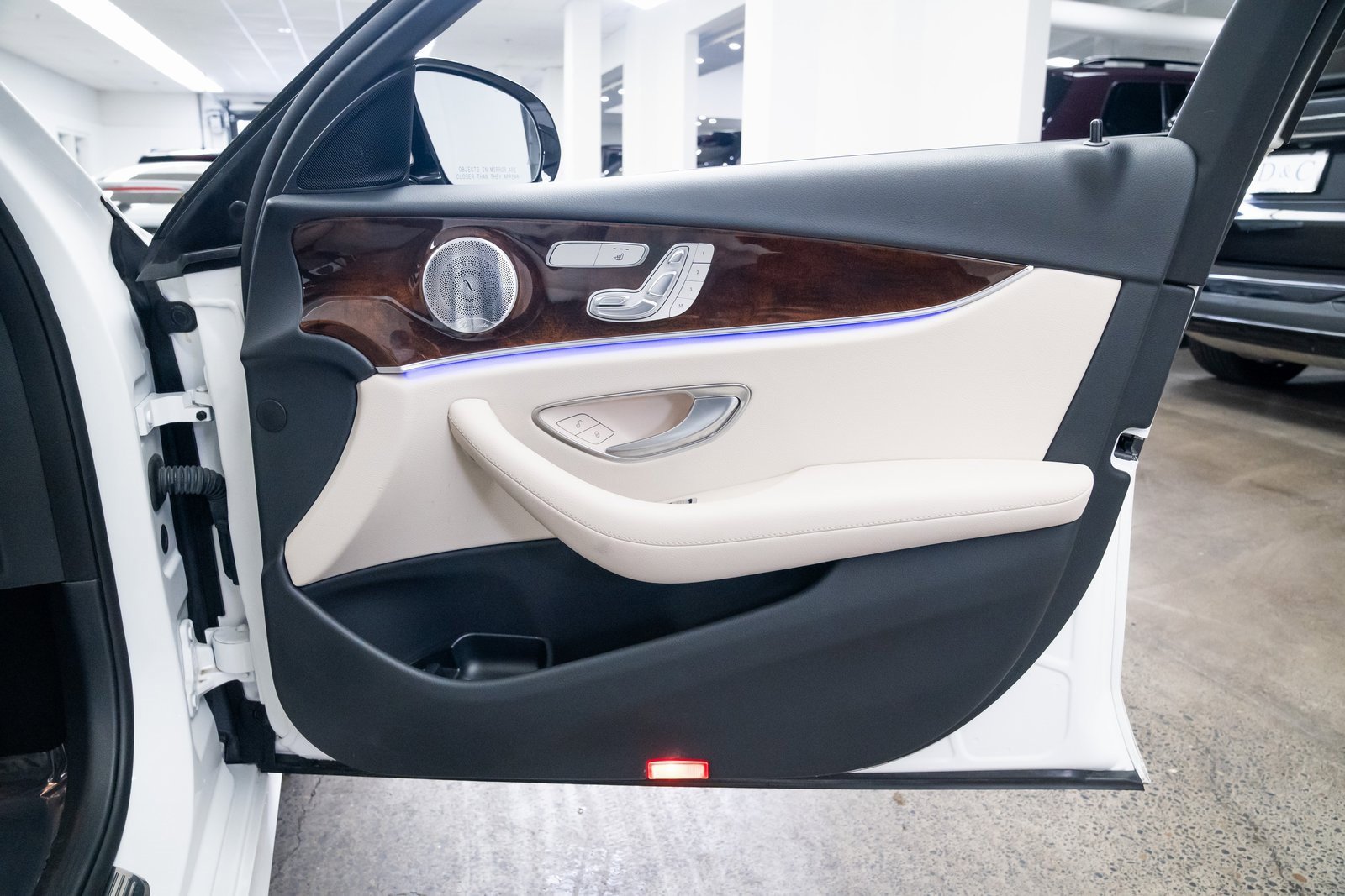 Used 2020 Mercedes-Benz E 450 4MATIC Wagon image 25