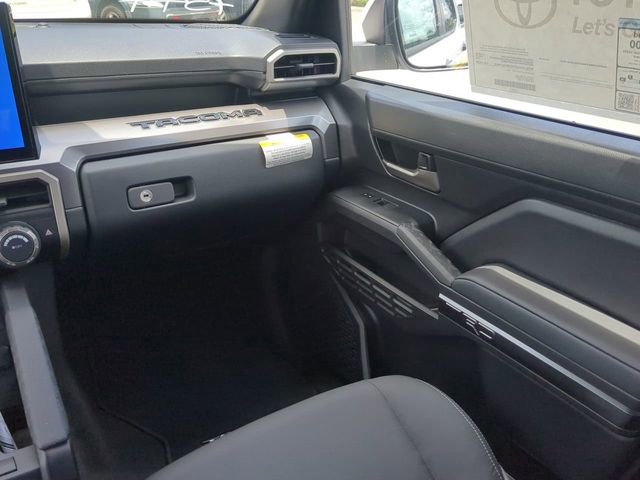 New 2025 Toyota Tacoma TRD Off-Road image 17