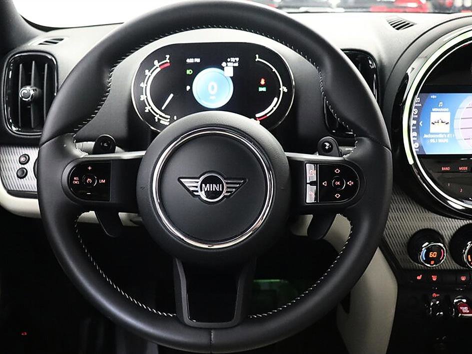 Used 2023 MINI Cooper Countryman S w/ Signature Upholstery Package image 34