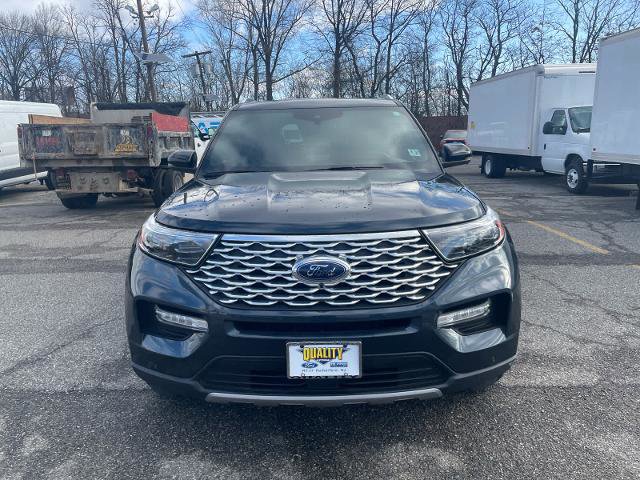 Certified 2022 Ford Explorer Platinum w/ Equipment Group 601A image 2