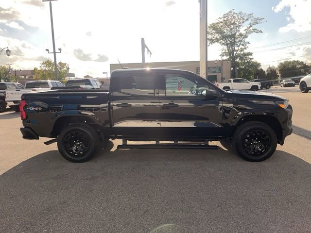 New 2026 Chevrolet Colorado W/T w/ WT Custom Package AWD/4WD image 6