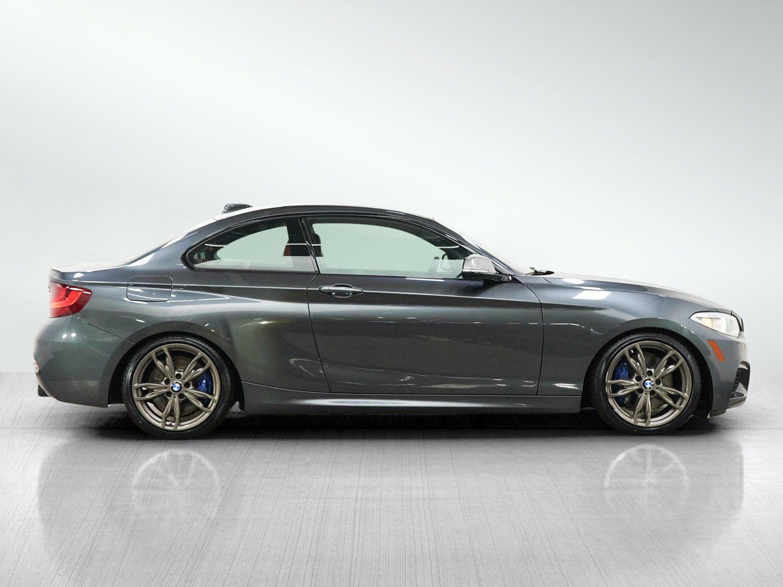 Used 2016 BMW M235i xDrive Coupe AWD/4WD image 6