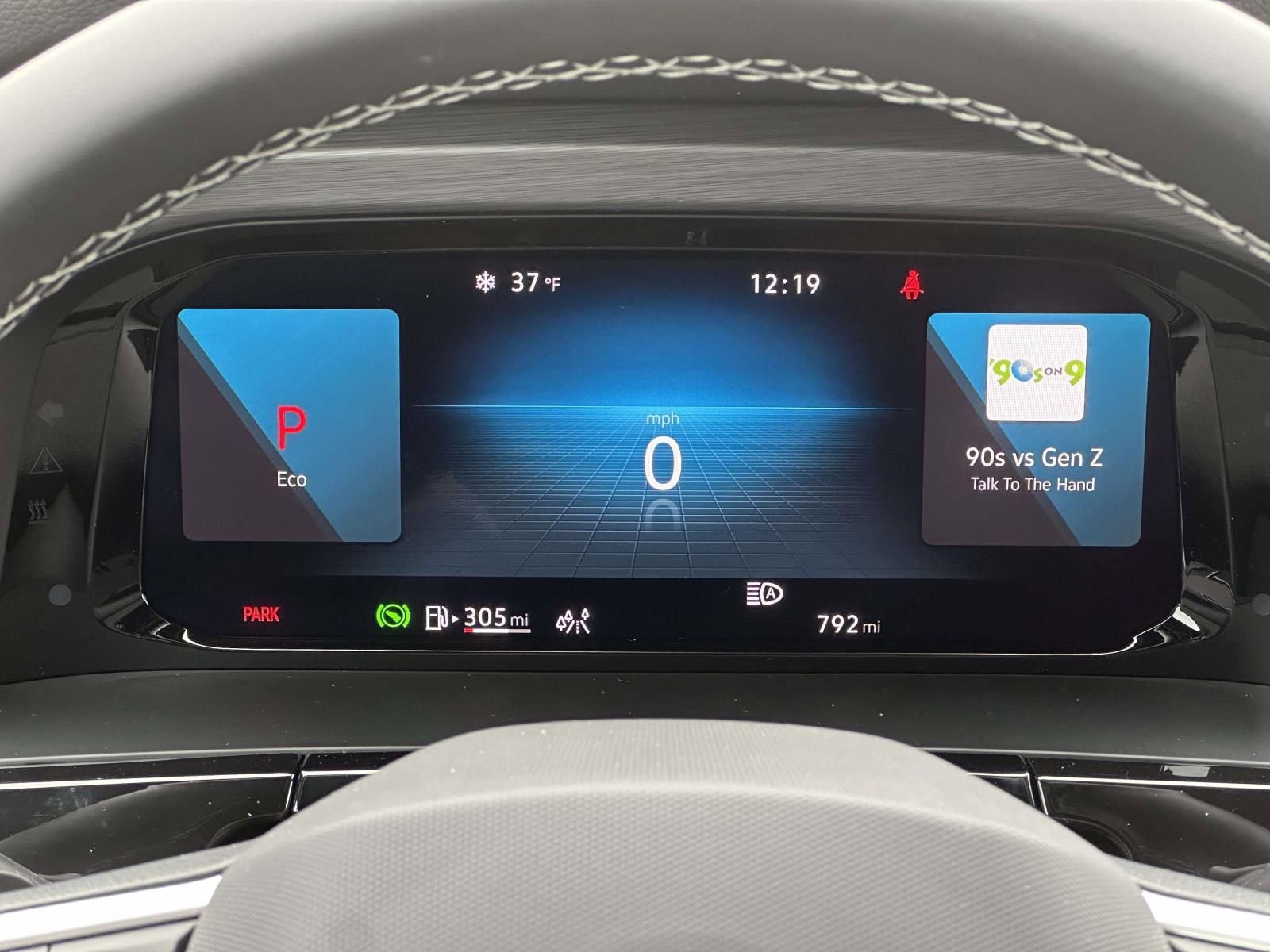 Certified 2025 Volkswagen Atlas Cross Sport SE w/ Black Wheel Package image 24