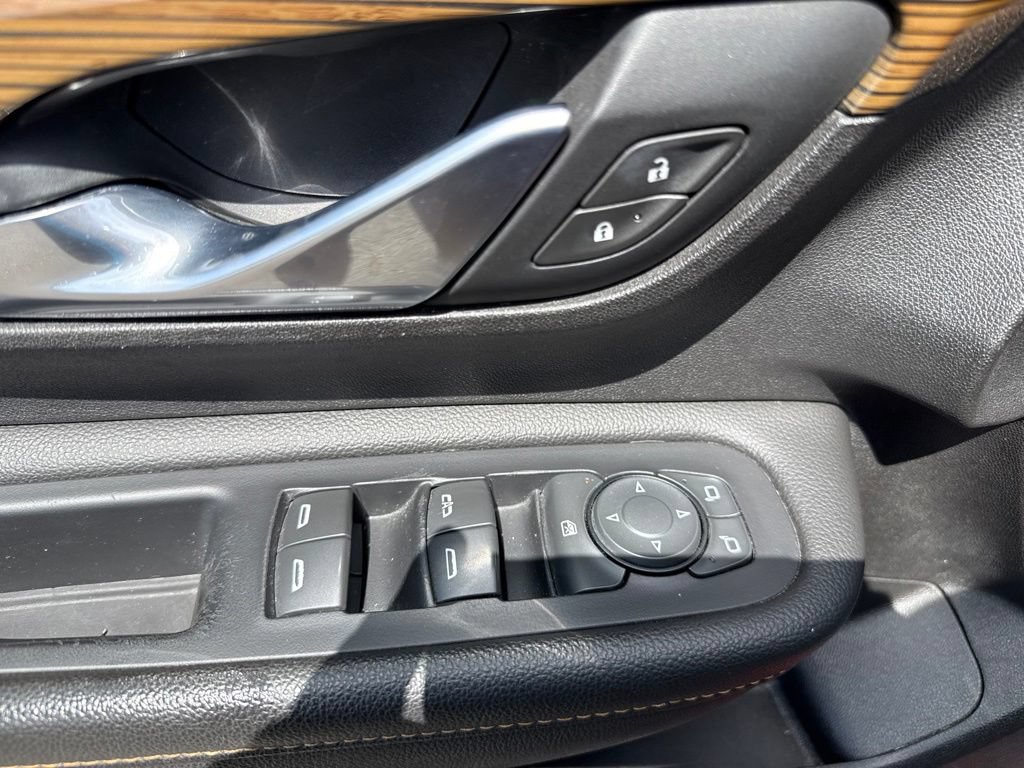 Used 2018 GMC Terrain SLE FWD image 16