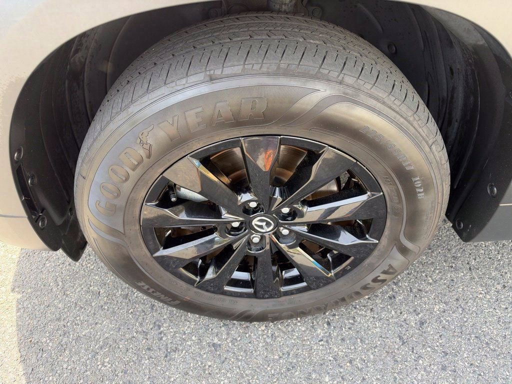 Used 2025 MAZDA CX-50 AWD 2.5 S w/ Premium Package image 13
