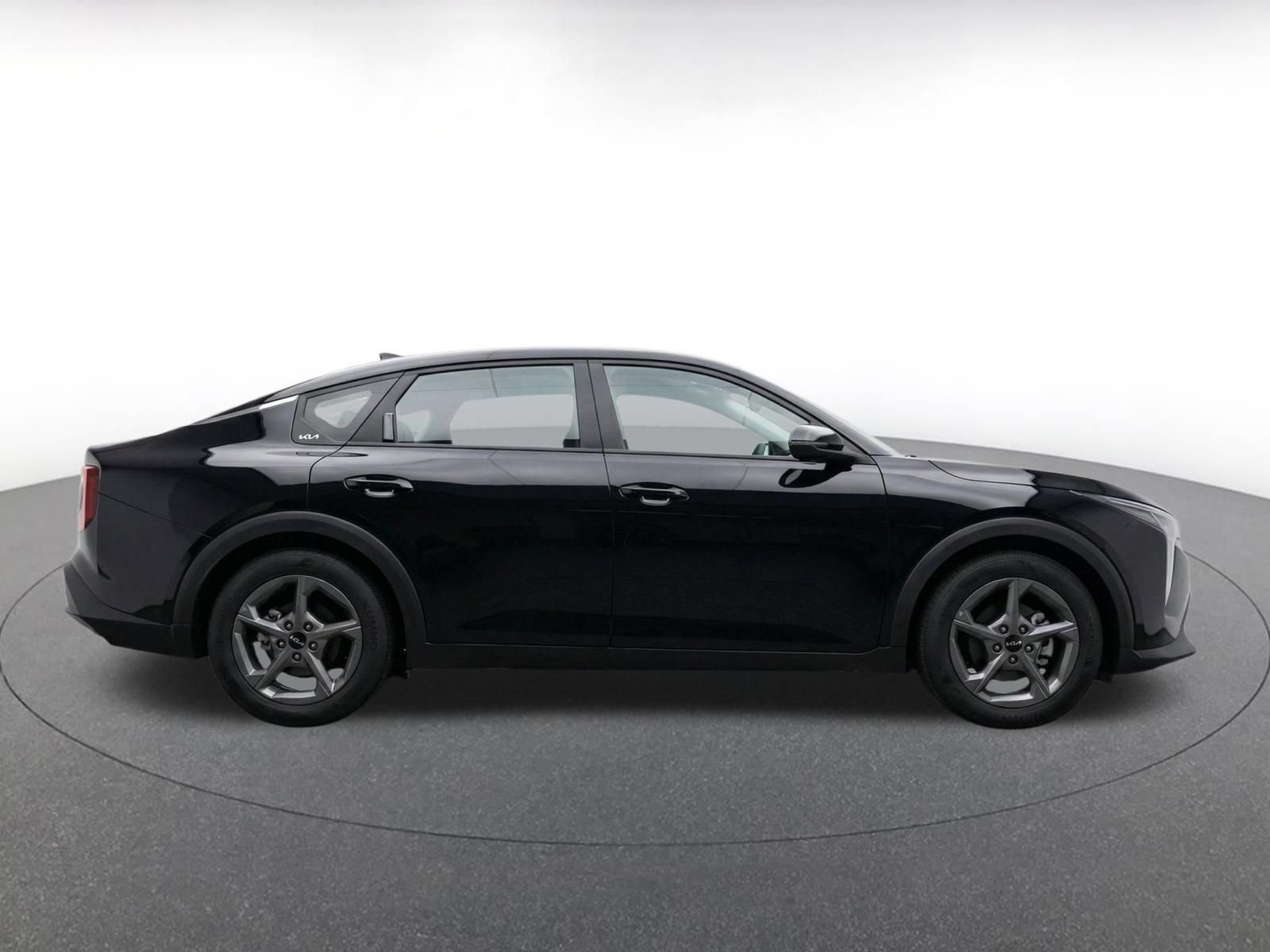 Used 2026 Kia K4 FWD image 9