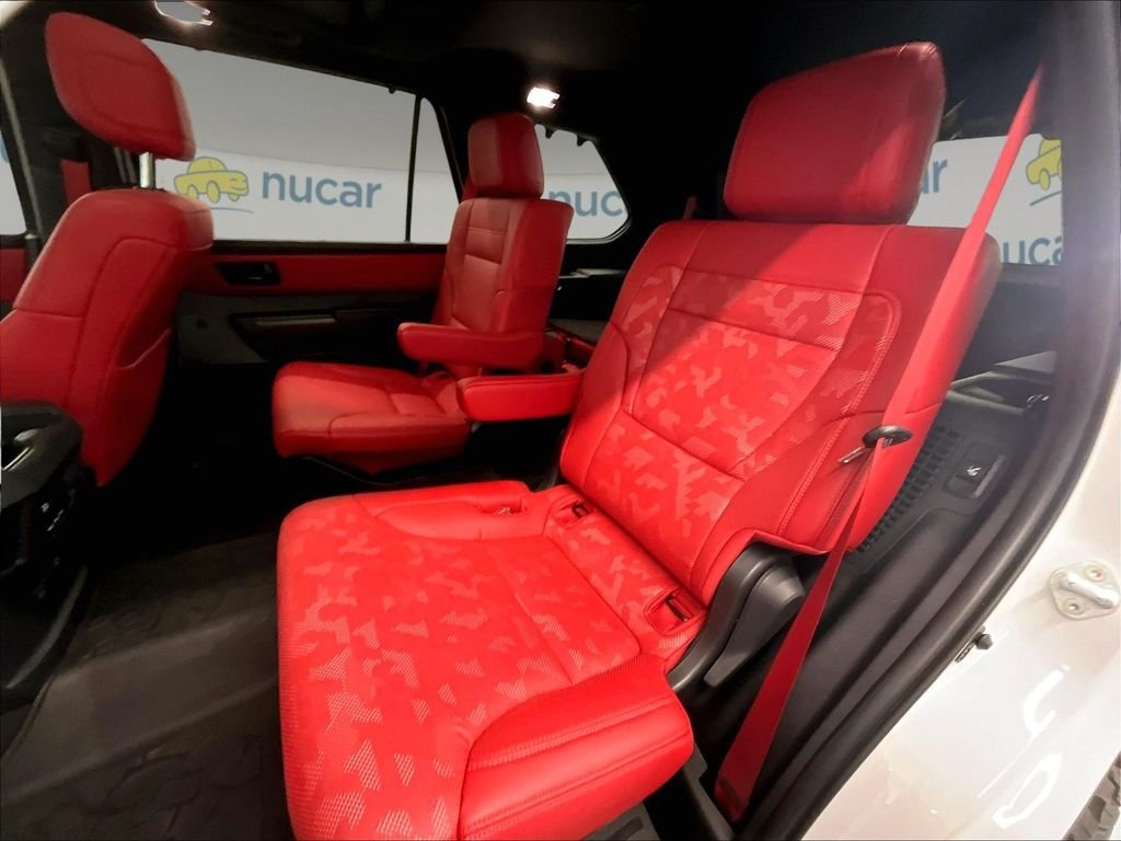 Used 2025 Toyota Sequoia TRD Pro AWD/4WD image 15