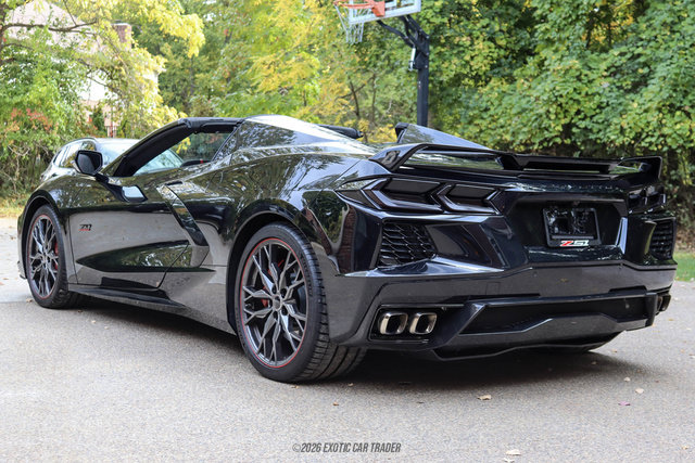 Used 2023 Chevrolet Corvette Stingray Premium Conv w/ 3LT RWD image 5