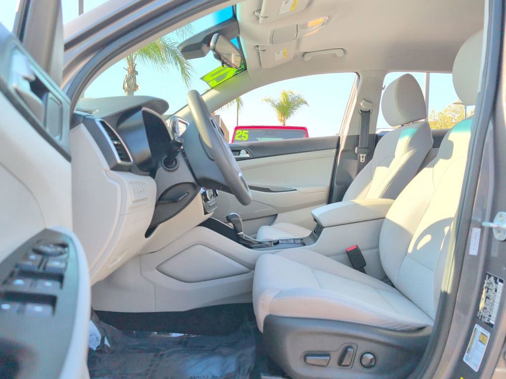 Used 2020 Hyundai Tucson SEL FWD image 9