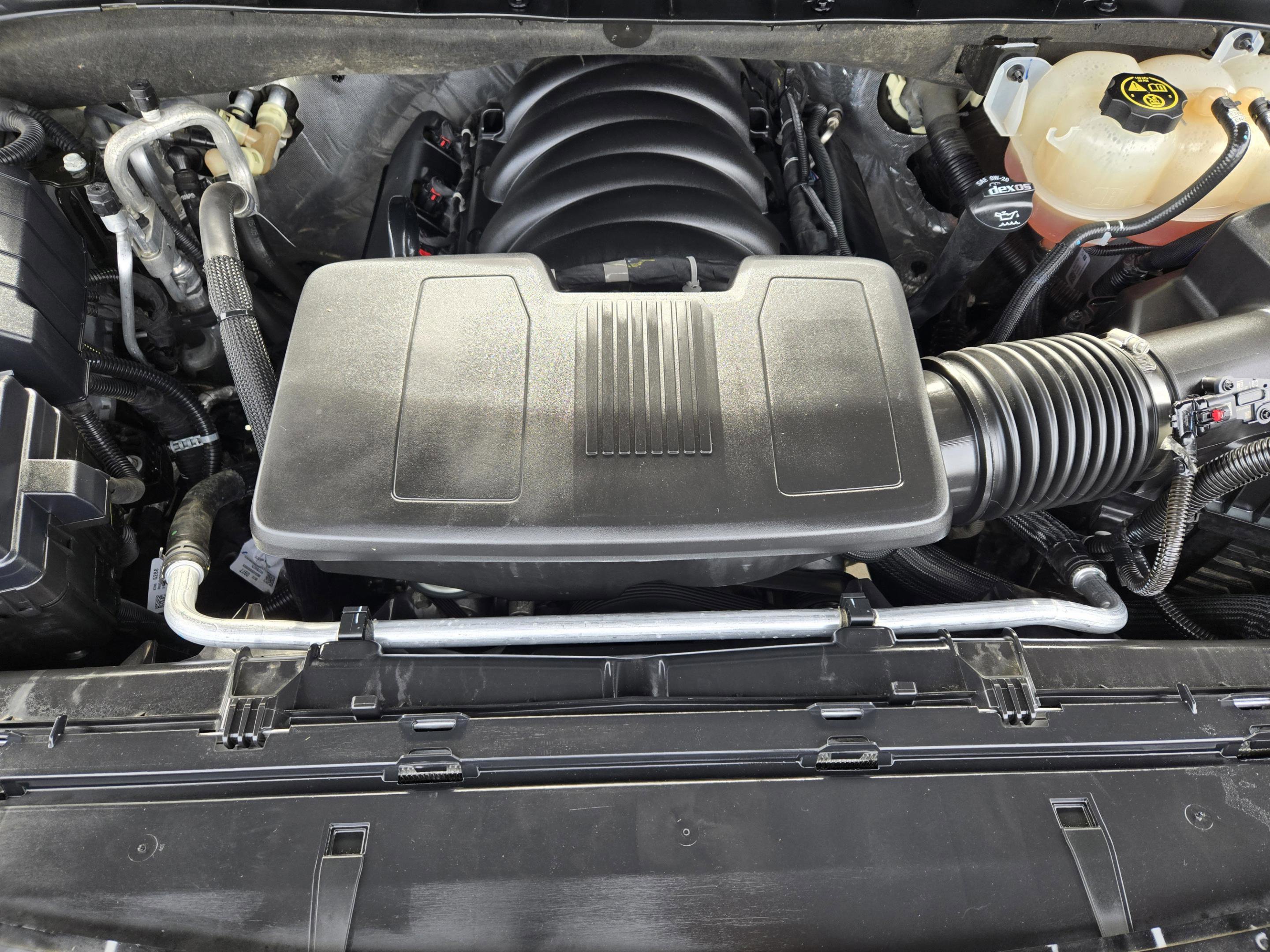 Used 2023 GMC Yukon SLT image 33