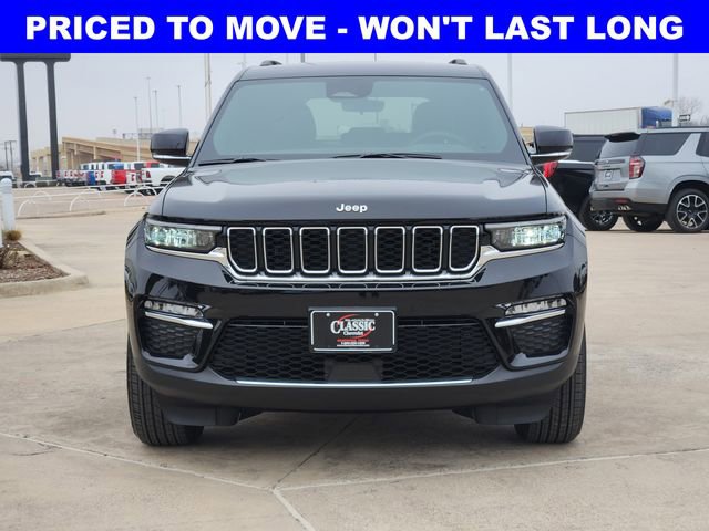 Used 2025 Jeep Grand Cherokee Limited AWD/4WD image 10