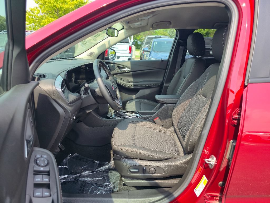 Certified 2024 Buick Encore GX Preferred w/ Comfort Package AWD/4WD image 22
