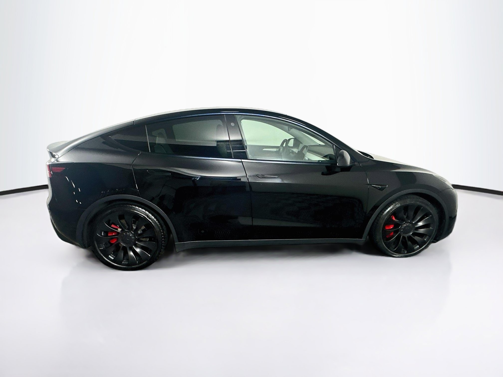 Used 2023 Tesla Model Y Performance AWD/4WD image 10