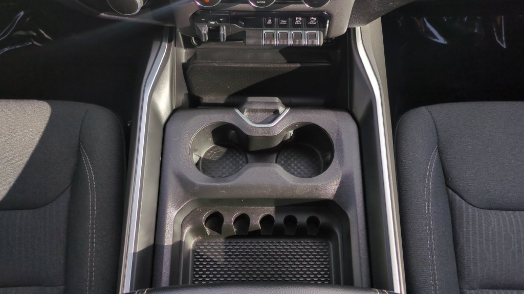Used 2022 RAM 1500 Big Horn AWD/4WD image 15