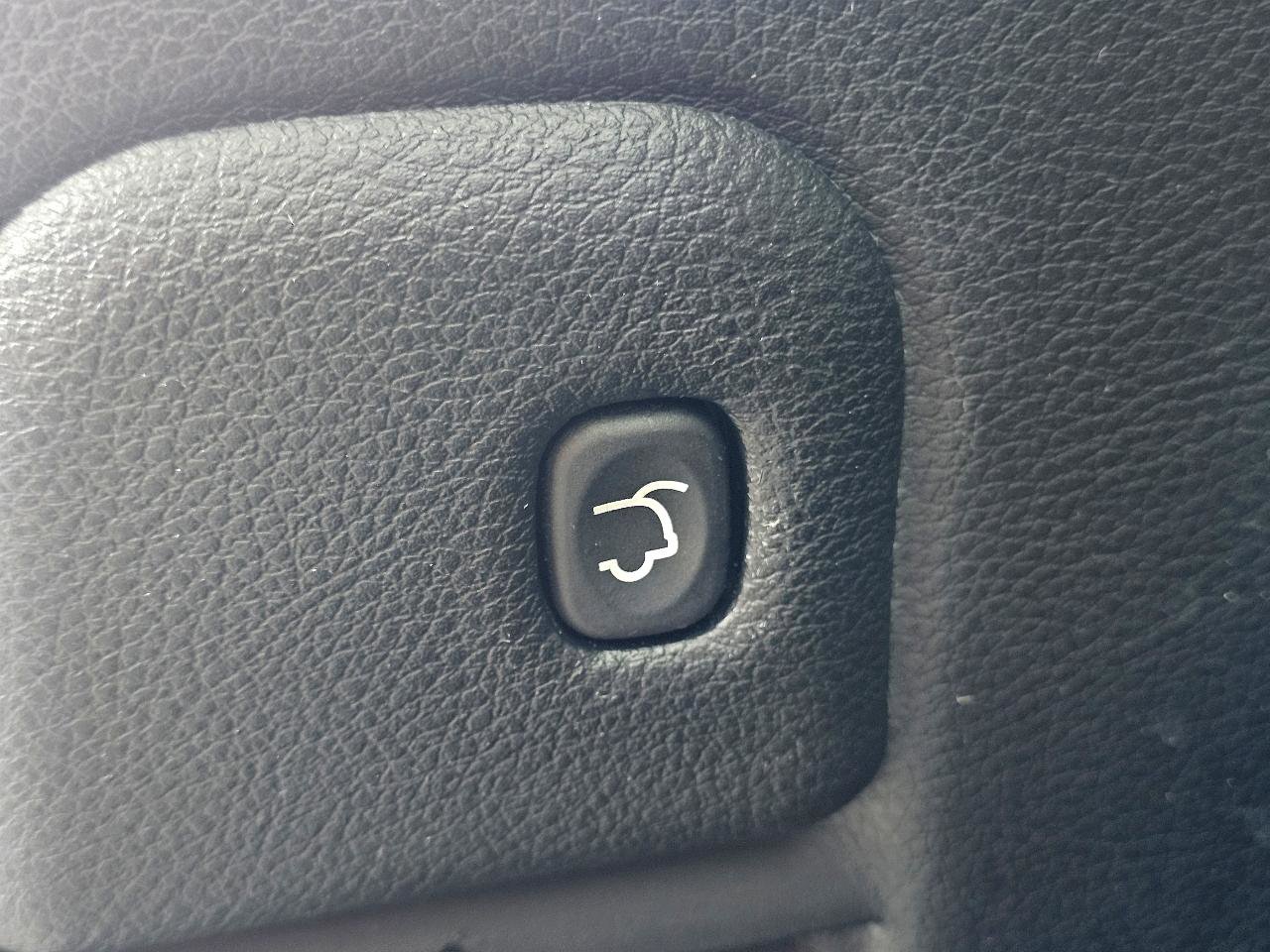 Used 2019 Jeep Grand Cherokee High Altitude image 13