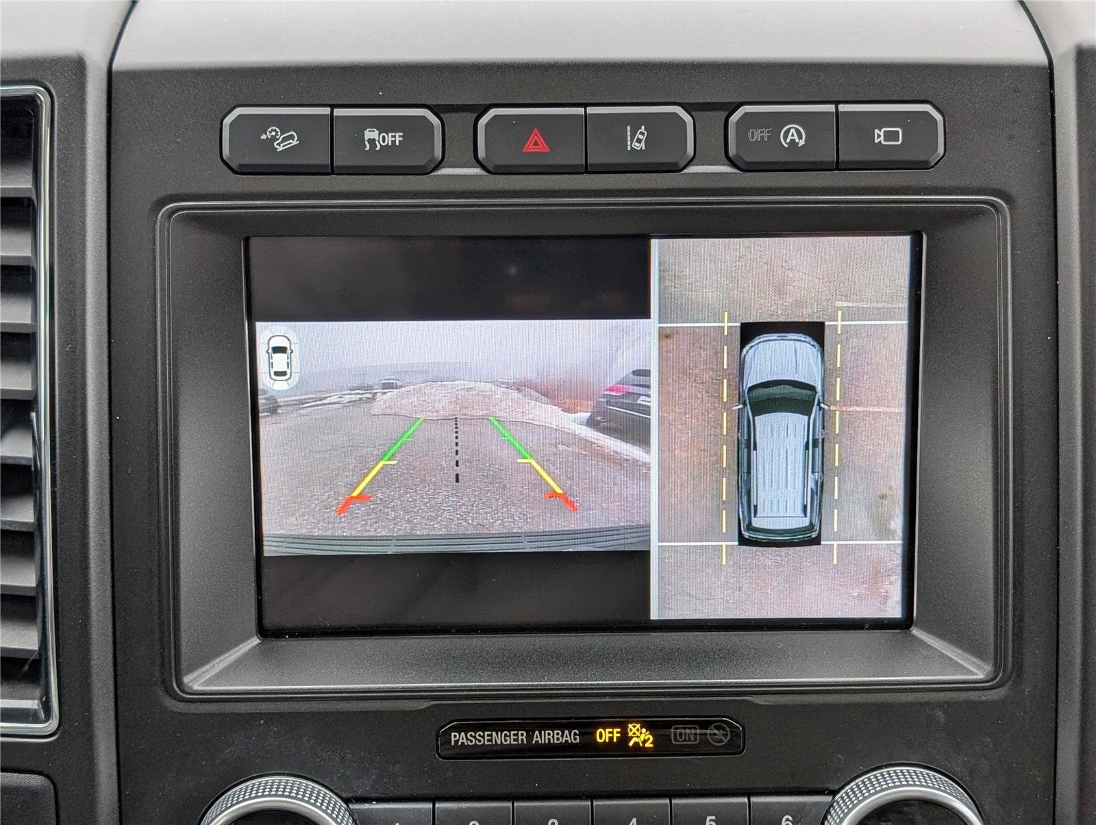 Used 2021 Ford Expedition Limited image 33