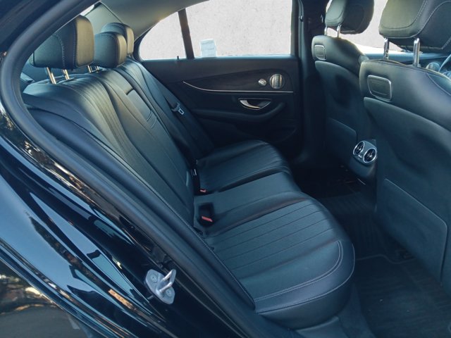 Used 2018 Mercedes-Benz E 300 image 20