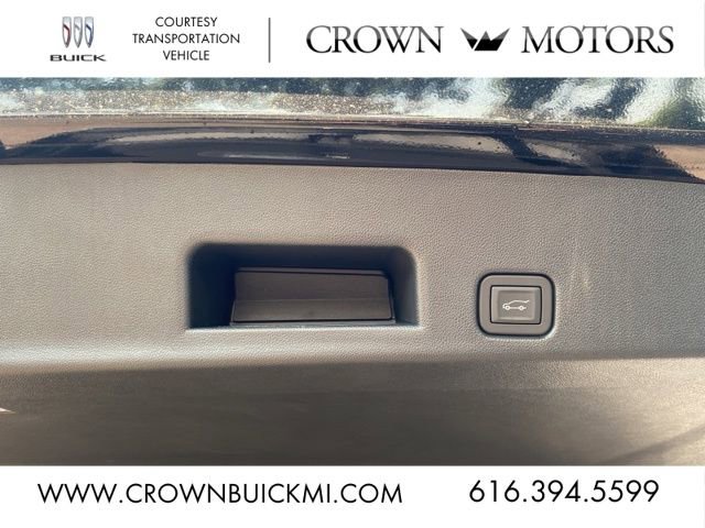 Used 2025 Buick Enclave Preferred w/ LPO, Floor Liner Package image 25