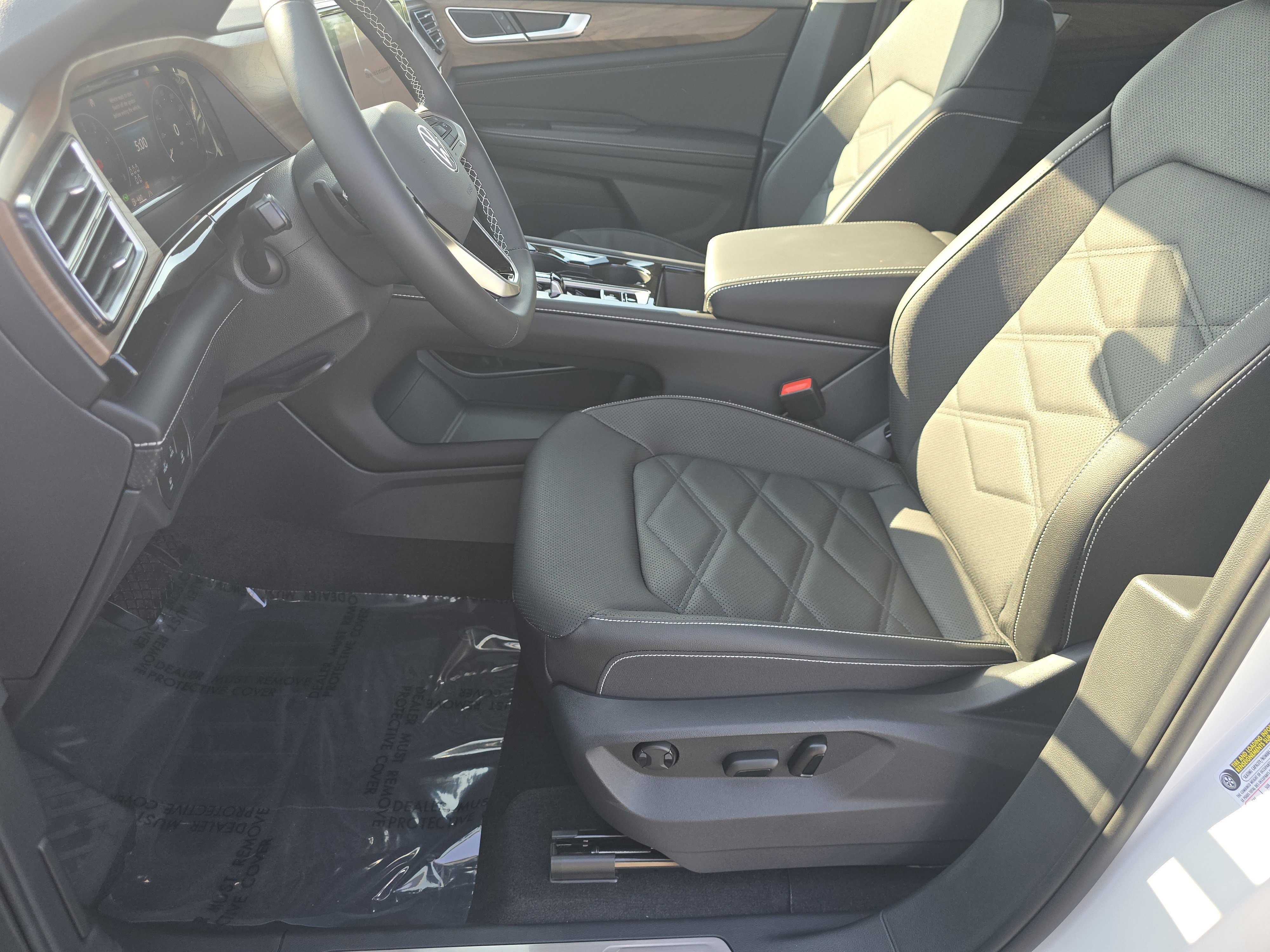 New 2026 Volkswagen Atlas SE image 18