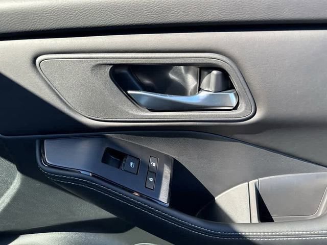 New 2026 Nissan Rogue SV image 26