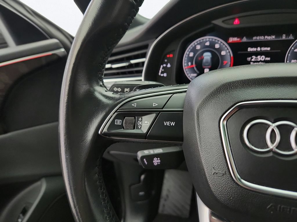 Used 2019 Audi Q8 Premium Plus AWD/4WD image 20