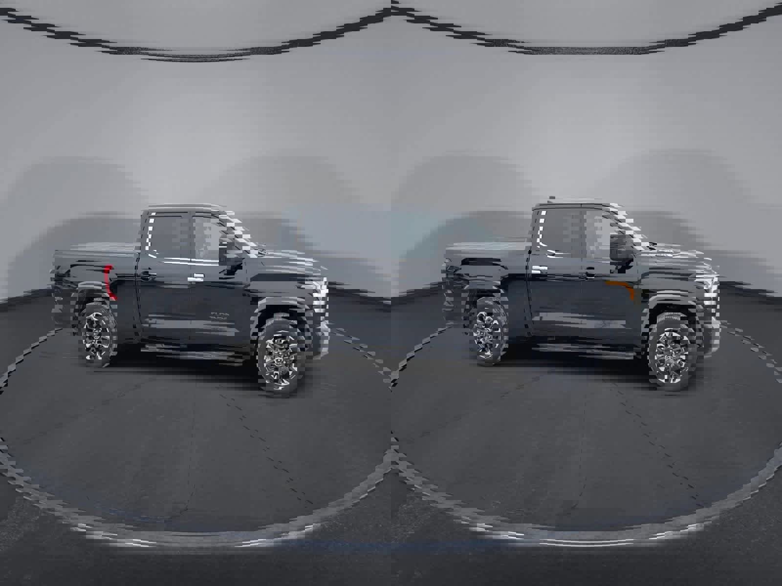 Used 2022 Toyota Tundra Limited image 9