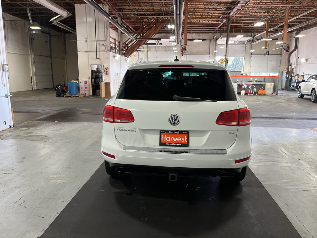 Used 2013 Volkswagen Touareg VR6 AWD/4WD image 7